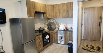 NA PREDAJ 1,5-izbový zrekonštruovaný byt V CENTRE Prešova - 2