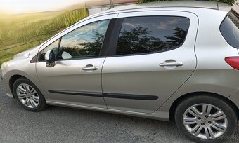 Peugeot 308 - 2