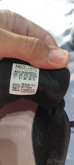 Adidas Neo - 2