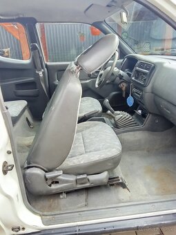 Mitsubishi L200 - 2
