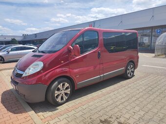 Opel Vivaro - 2