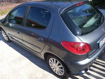 Peugeot 206 - 2