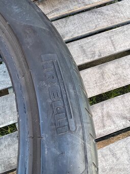 Pirelli 255/40 R20 2x=80e - 2