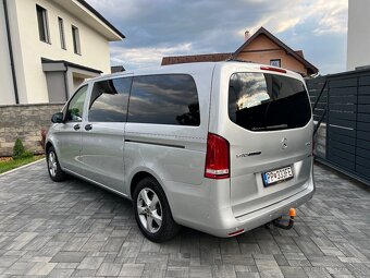 Prenajom auta Mercedes 8 miestne auto - 2