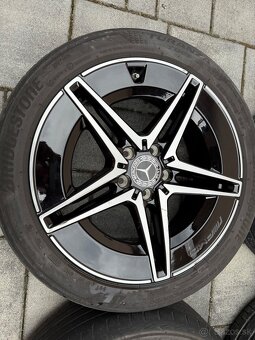 Mercedes R18 225/45 - 2