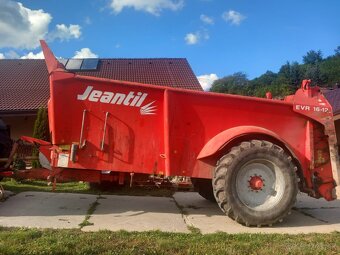 Rozmetadlo maštaľneho hnoja Jeantil - 2
