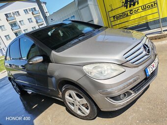 Mercedes Benz - 2