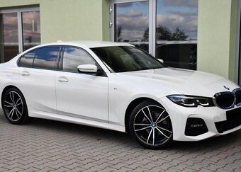 BMW Řada 3 320d xD M-SPORT ČR 140 kw - 2