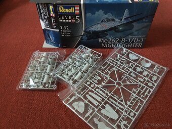 Letecky model MESSERSCHMITT ME 262 ,1 : 32, REVELL - 2