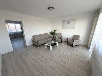 SKVELÝ BYT PRE KRÁSNE BÝVANIE :) 3  izbový byt 69 m2, garáž, - 2