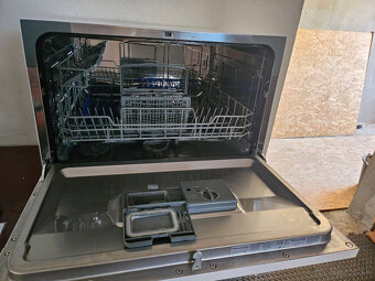 umývačka riadu malá - 2