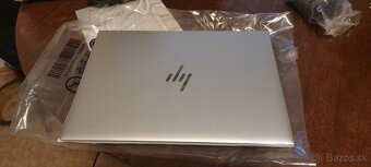 Čistonový HP Elitebook 830 G11 - 2