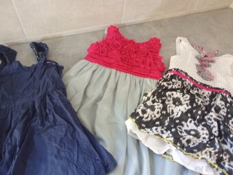 Balík oblečenia - 2