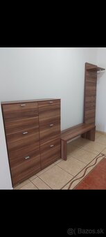 Predsieňový nábytok - 2