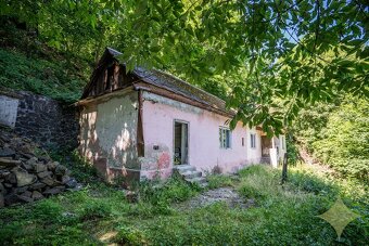 Rodinný dom vhodný na rekreáciu/prenájom v širšom centre Ban - 2