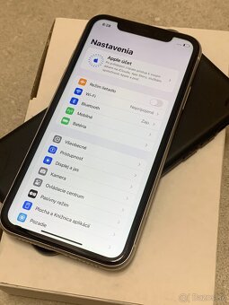 iPhone 11 64gb - 2