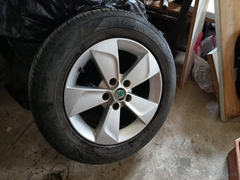 Predam letne pneumatiky na skoda elektronoch. - 2