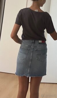 Riflova sukna TOMMY JEANS - 2