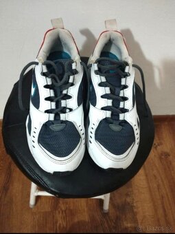 Botasky Nike AIR - 2