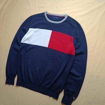 Tommy Hilfiger modrý tenký sveter svetrík s veľkým logom S/M - 2