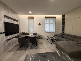 Predaj 3-izbový byt (3+KK) o výmere 95m² v centre mesta - 2