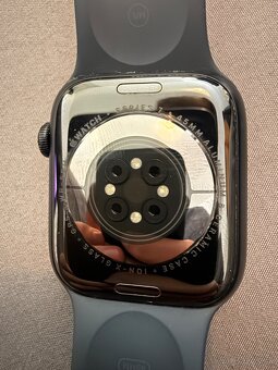 iWatch series 7 - 2