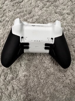 Biely Xbox Elite Series 2 - 2