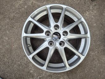 5x114,3 r17 ET40 x 7J elektróny originál NISSAN - 2