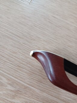 Slacik na kontrabas - 2