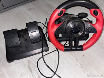 Volant na Xbox, Playstation, PC - 2