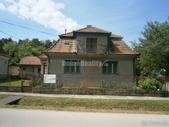 ZVÝHODNENÁ CENA  V rekreačnej obci Čechy rodinný dom na pre - 2