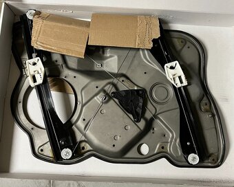 Spúšťač skla predný pravý ŠKODA OCTAVIA II - 2