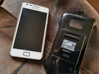 Samsung S4 S3 S2 príslušenstvo: baterky nabíjačky puzdrá - 2