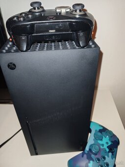 Xbox series X, 2x ovládač - 2