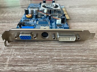 Predam graficku kartu ATI Radeon 9200 - 2