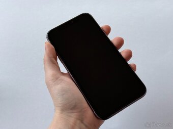 iPhone 11 64GB Purple - 2