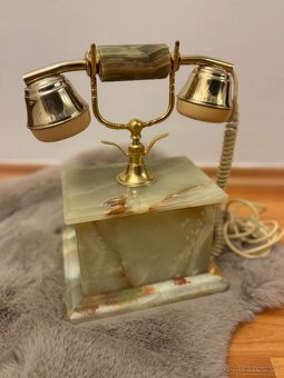 Ónyx starožitný telefón - 2