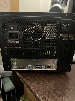 Predám mini počítač - 2