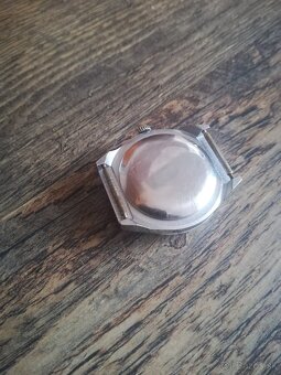 Hodinky Prím Televízia Top - 2