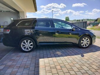 Toyota avensis D4d 93kw kombi - 2