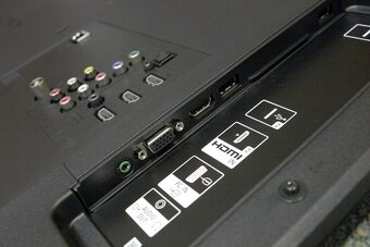 Predam nepouzivany televizor Sony KDL-32EX402 - 2