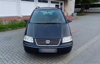 Volkswagen Sharan Facelift 1.9TDi 85Kw R.V.12/2006 MPV M6 7M - 2