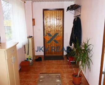 Na predaj slnečná chata 4x izba, časť Ružinov Micherova zato - 2