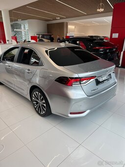 Nová Toyota Corolla Sedan 1.5 Style Manuál - 2
