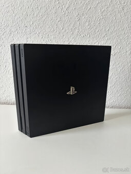 PS4 Pro 1TB - 2