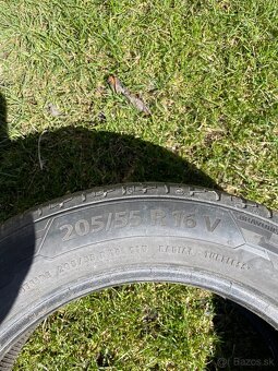 Predám pneu r 16 205/55 - 2