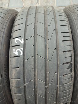 225/55 r17 hankook - 2