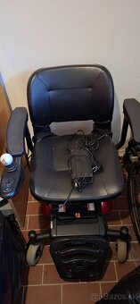 Predám elektrický invalidný vozík - 2