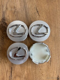 Lexus - stredove krytky kolies - 2