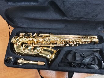 Alt saxofon - zlatý lak s púzdrom - 2